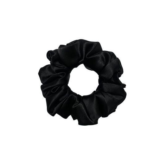 Black Medium Size Scrunchie by RedBerry Cuddle, a classic and versatile hair accessory designed for a secure and comfortable hold, suitable for various hairstyles.