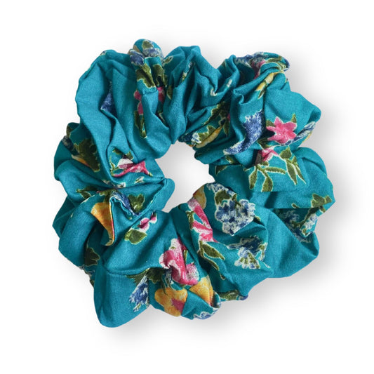 XL Scrunchie by RedBerry Cuddle, a large and stylish hair accessory designed for a secure and comfortable hold, adding a chic touch to any hairstyle.